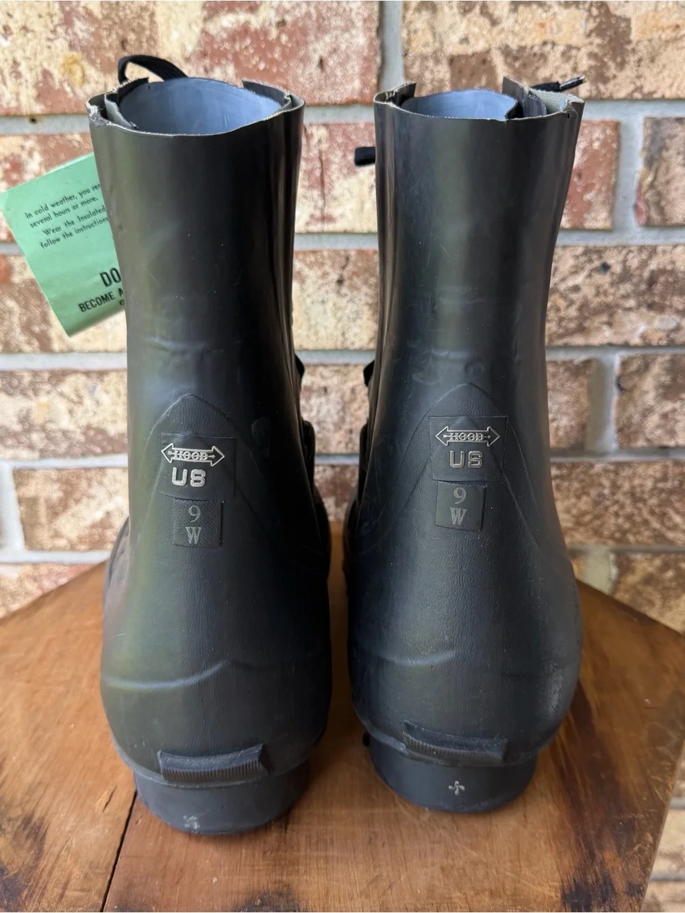 Men’s HOOD U.S. Military Rubber Boots Size 9W Extreme Cold Heavy Duty Excellent!